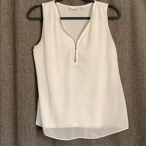 White New York and Company sleeveless blouse